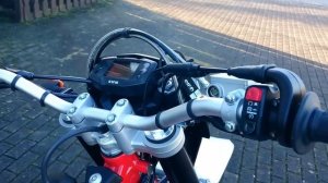 SWM SM 125 R Supermoto 2017 detail review walkaround Test