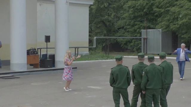 Дуэт НОСТАЛЬГИЯ.Военный городок,8.6.19