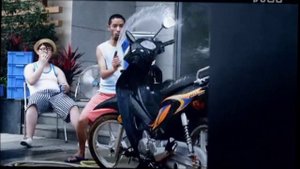 Креативный рекламный ролик скутеретты WUYANG HONDA WINGGO (125S).