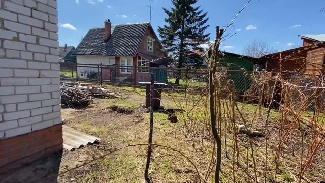 Весна, май, дача. Открыли дачный сезон. Ремонт дачного дома. смотреть онлайн