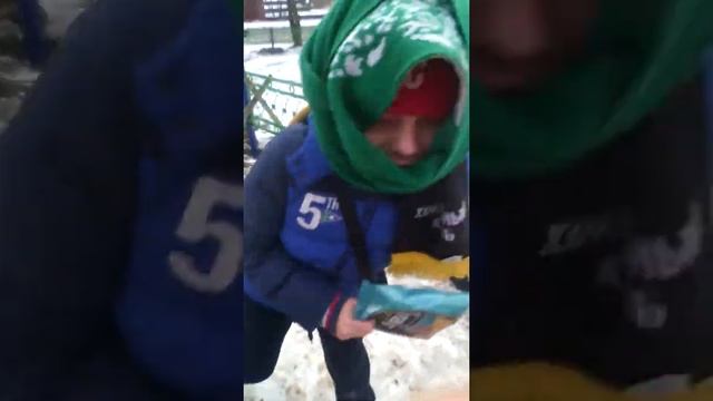 БАБА НЮРА #1, +РЕКЛАМА ЛЕЙС СТРОНГ смотреть онлайн