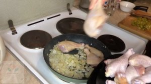 Курица в сметанном соусе карри - быстро и вкусно на ужин.