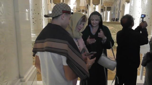 Мечеть шейха Зайда смотреть онлайн