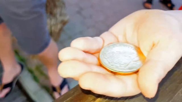 АБРАУ ДЮРСО! ВЛОГ для детей! Глеб с папой гуляют на озере Абрау Дюрсо с огромным фонтаном!!