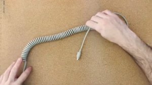 EASY AND CHEAP IBM Model M Cable Replacement and PS/2 cable Coiling!