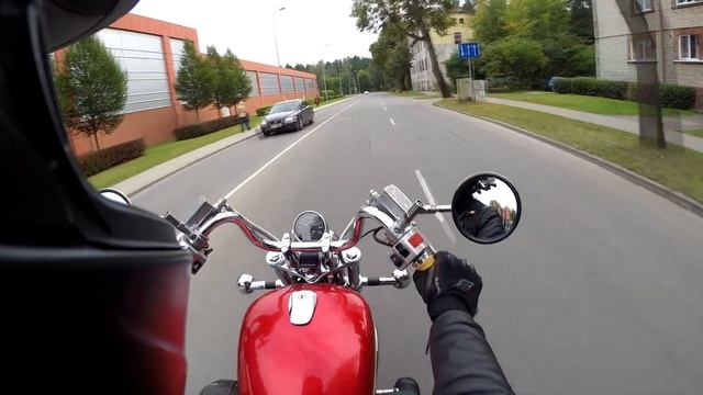 Suzuki Intruder 800 - долгожданный чопер смотреть онлайн