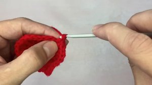 Простая подставка под горячее крючком. Легко вяжется и отлично выглядит!