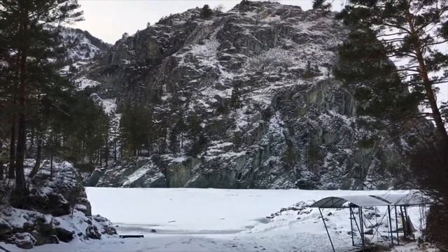 1 минута | 8 мест | 2 времени года | 1 вопрос – Чем же зимний Алтай отличается от летнего? смотреть онлайн