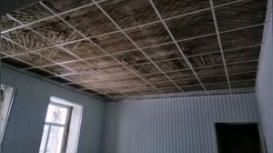 Отделка стен профнастилом, потолок профнастил и байкал.