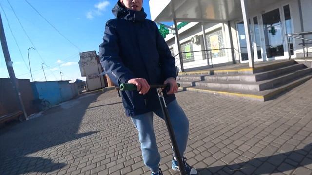 Трюки на самокате?  Открили сезон  жосткие падение?