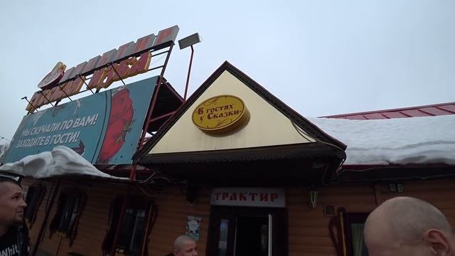 ПАРОДИЯ на ПАВЛИКА НАРКОМАНА \ ВСТРЕЧА в АЭРОПОРТУ \ СНИМАЕМ КВАРТИРУ смотреть онлайн