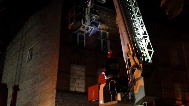 Как работают Европейские пожарные смотреть онлайн