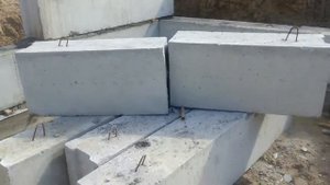 как сломать бетонный блок пополам