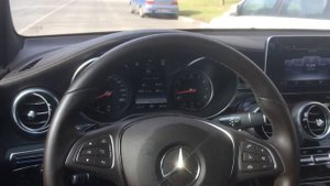 Параллельная парковка. Ассистент парковки на автомобиле мерседес GLC 250 4 matic