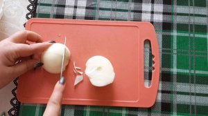 КУРИНЫЕ ГОЛЕНИ С ЛУКОМ И СЛИВОЧНЫМ МАСЛОМ НА СКОВОРОДЕ?#куриныеножки#жаренныекуриныеножки#ужин#