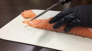 КАК КРАСИВО НАРЕЗАТЬ КРАСНУЮ РЫБУ