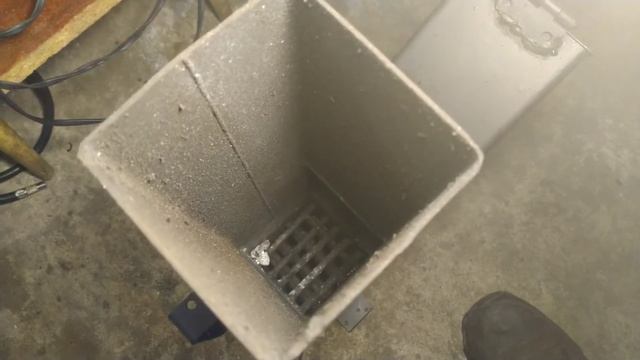 Ракетная печь. Работа над ошибками. Плохо горит, мало тяги.