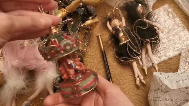 Наряжаем нашу елочку?//Обзор елочных игрушек в винтажном стиле.