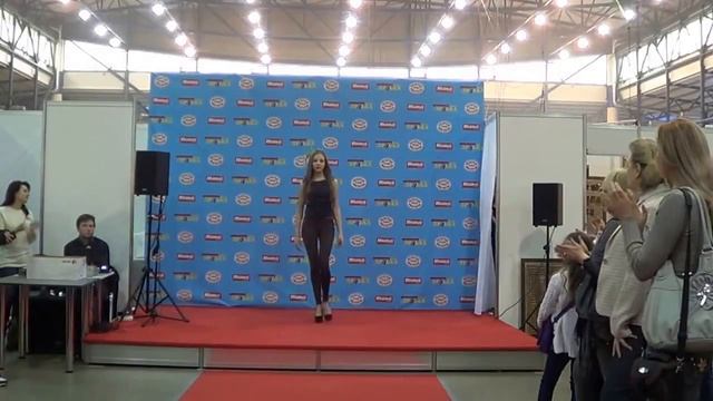 Минута славы Выставка Модна Лялька
