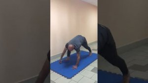 Инструктор спортивного центра "Триумф" города Фокино Владимир Мамеко