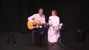 По снегу, летящему с неба