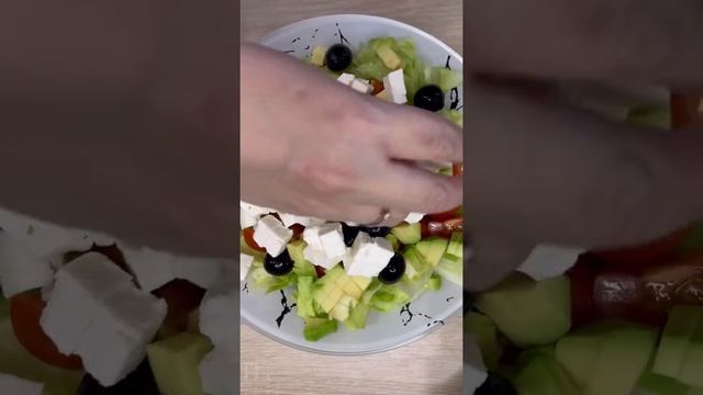Легкий салат к мясу! смотреть онлайн