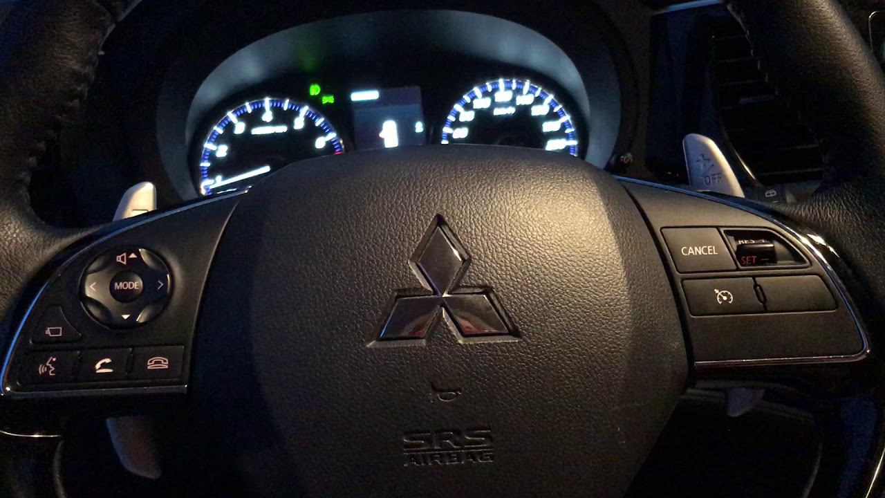 Мицубиси Аутлендер. Как вариант для папы. Mitsubishi Outlander