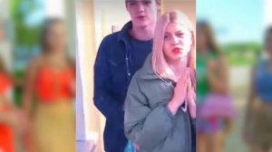 Блонди и учитель Майк УШЛИ из сериала Леди Дианы