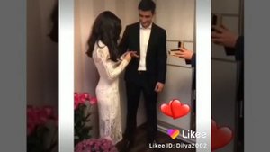 Как одевают кольцо на пальце