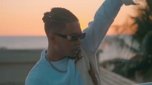Rijade - Touche Pas ft. Goulam (Clip Officiel)