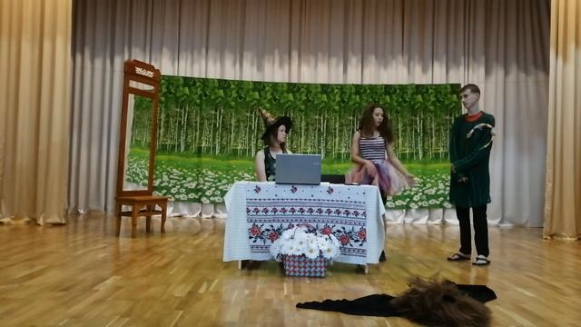 #Видео Зож Театральная постановка "Жених для Бабы Яги" смотреть онлайн