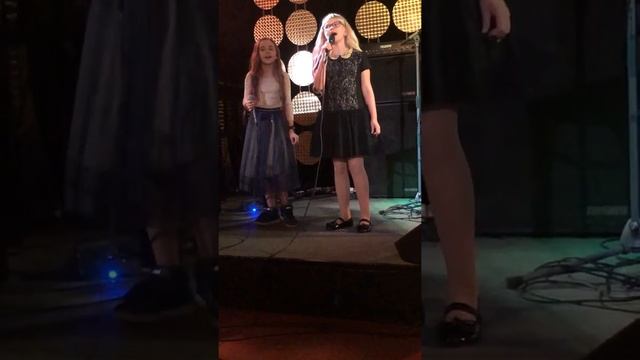 Когда придет Новый год.Сапегина Елизавета и Никольская Дарья смотреть онлайн