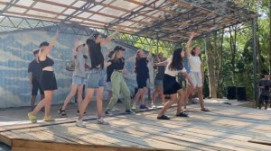 Зарядка «Мы поставим печ пирог»