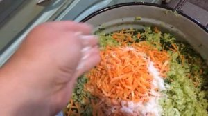 Щи Кислые на зиму. Заготовка из зеленых листьев капусты.