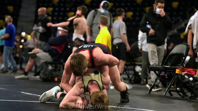 120 – Coby Haney {G} of Mattoon IL vs. Joey Showalter {R} of Elkhorn WI смотреть онлайн