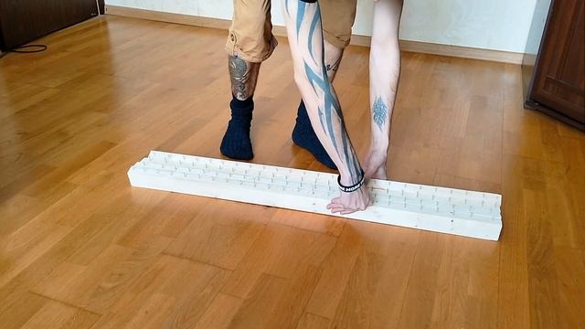 Рамка для тафтинга из г... гвоздей и палок. смотреть онлайн