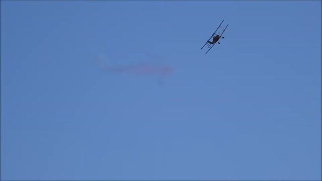 Greens Super Tiger Moth смотреть онлайн