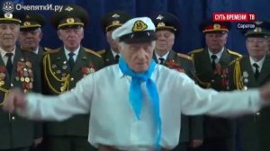 Ветеран отбивает чечётку