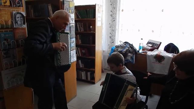 Гомольский Ваня 5 лет Экспромт- дует