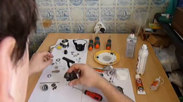 Обслуживание катушки WRIGHT&McGILL SKEET REESE VICTORY 2500. Смазка SFT Grease Reel. смотреть онлайн