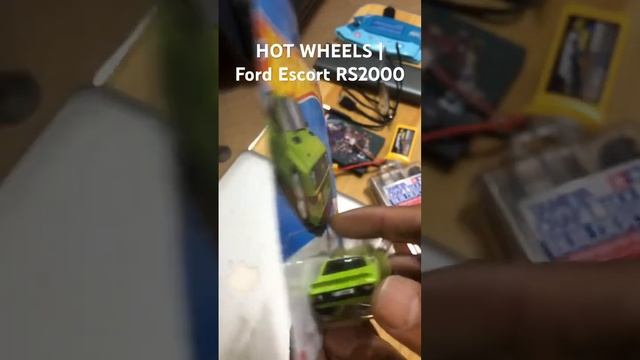 HOT WHEELS | 1/64-scale Ford Escort RS2000