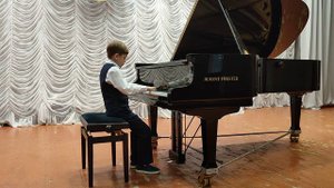 М.Глинка. Простодушие. Исполняет Руслан Троценко, 8 лет