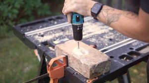 Makita DHP487Z - aku příklepová vrtačka