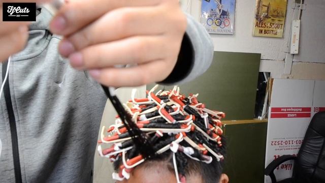 How To Get Curly Hair! PERM TUTORIAL! смотреть онлайн