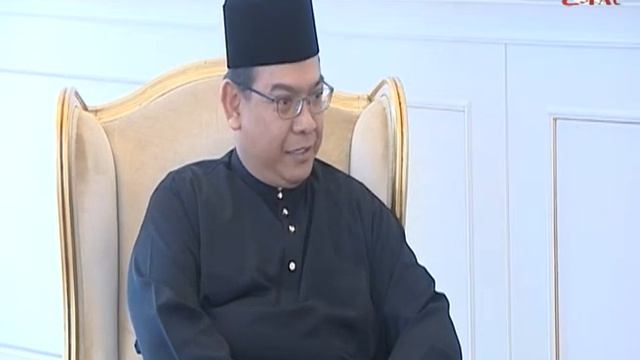 Президент Ильхам Алиев принял новоназначенного посла Малайзии в Азербайджане смотреть онлайн