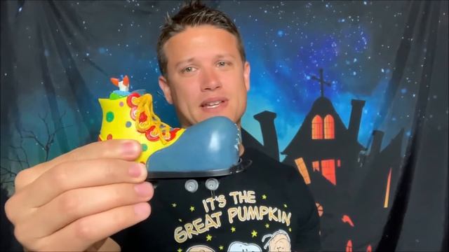 Crazy Clown Express - 2019 Lemax Spooky Town Review смотреть онлайн