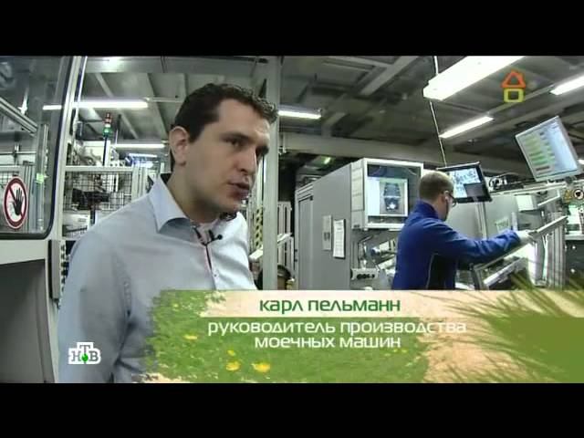 Дачный ответ - Просторная ванная с тремя раковинами и коврами из живых растений