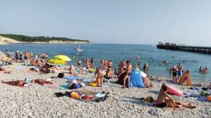 Огромный привет из солнечного Геленджика. Пляж "Голубая бухта"