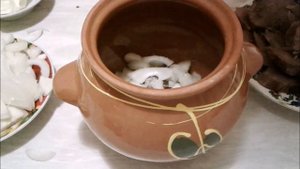 Язык свиной в духовке на праздничный стол