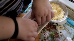 ТРЕШ КУХНЯ - РУЛЕТИКИ ИЗ КУРИНОЙ ГРУДКИ. БАБУШКА ЕЩЕ ЖИВА(